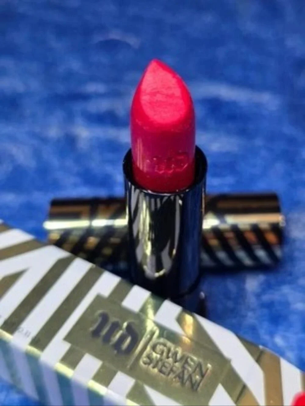 Rare Discontinued Urban Decay x Gwen Stefani Lipstick Shade 714 Mega Matte NIB